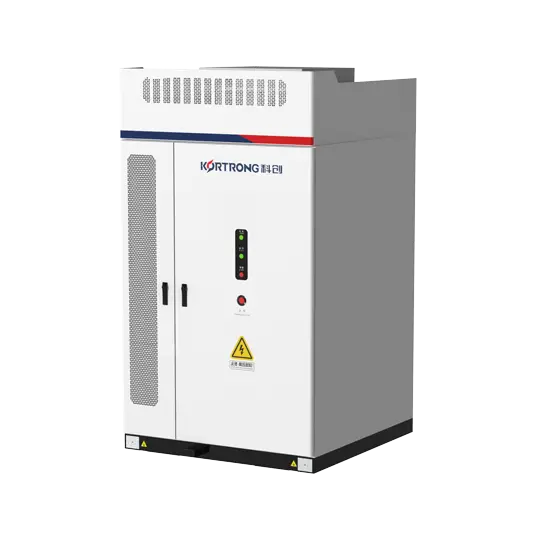 Immersion-kølet all-in-one hybrid ESS