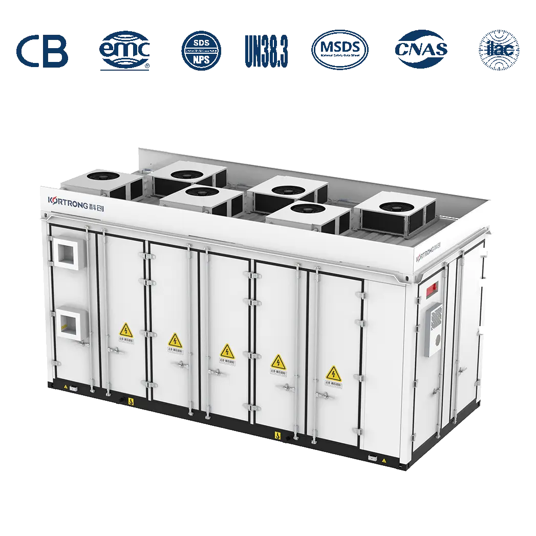 Immersion-kølet battericontainer